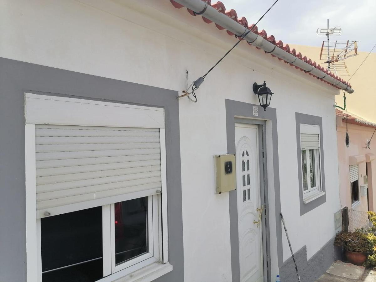 Lourisol Villa Lourinhã Buitenkant foto